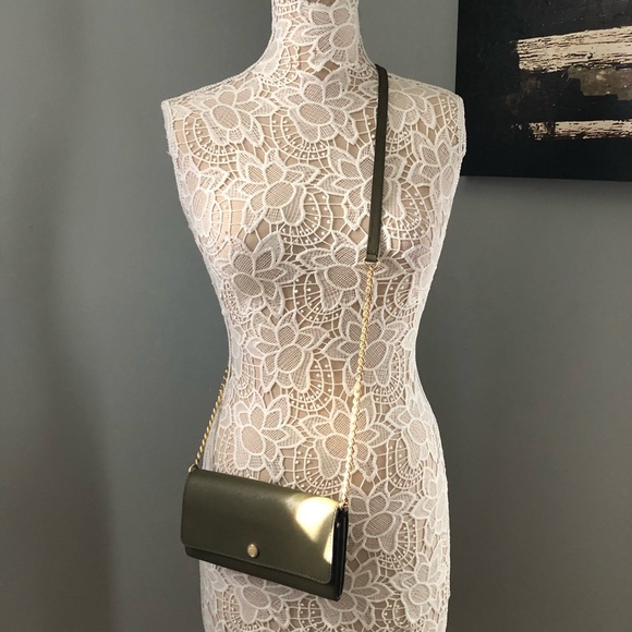 Michael Kors Crossbody - Picture 1 of 13